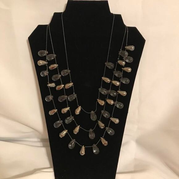 ANN TAYLOR 3 Strand Teardrop Necklace NWOT! - Picture 3 of 9